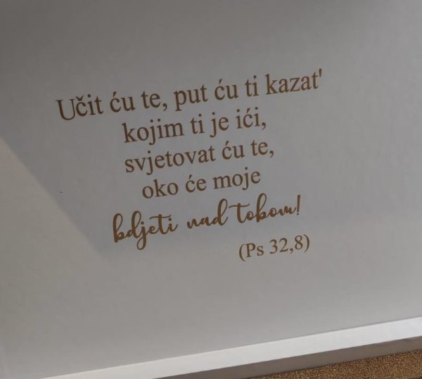 Poklon kutija za Prvu Svetu Pričest – Elegantna uspomena s duhovnim značenjem - Image 4