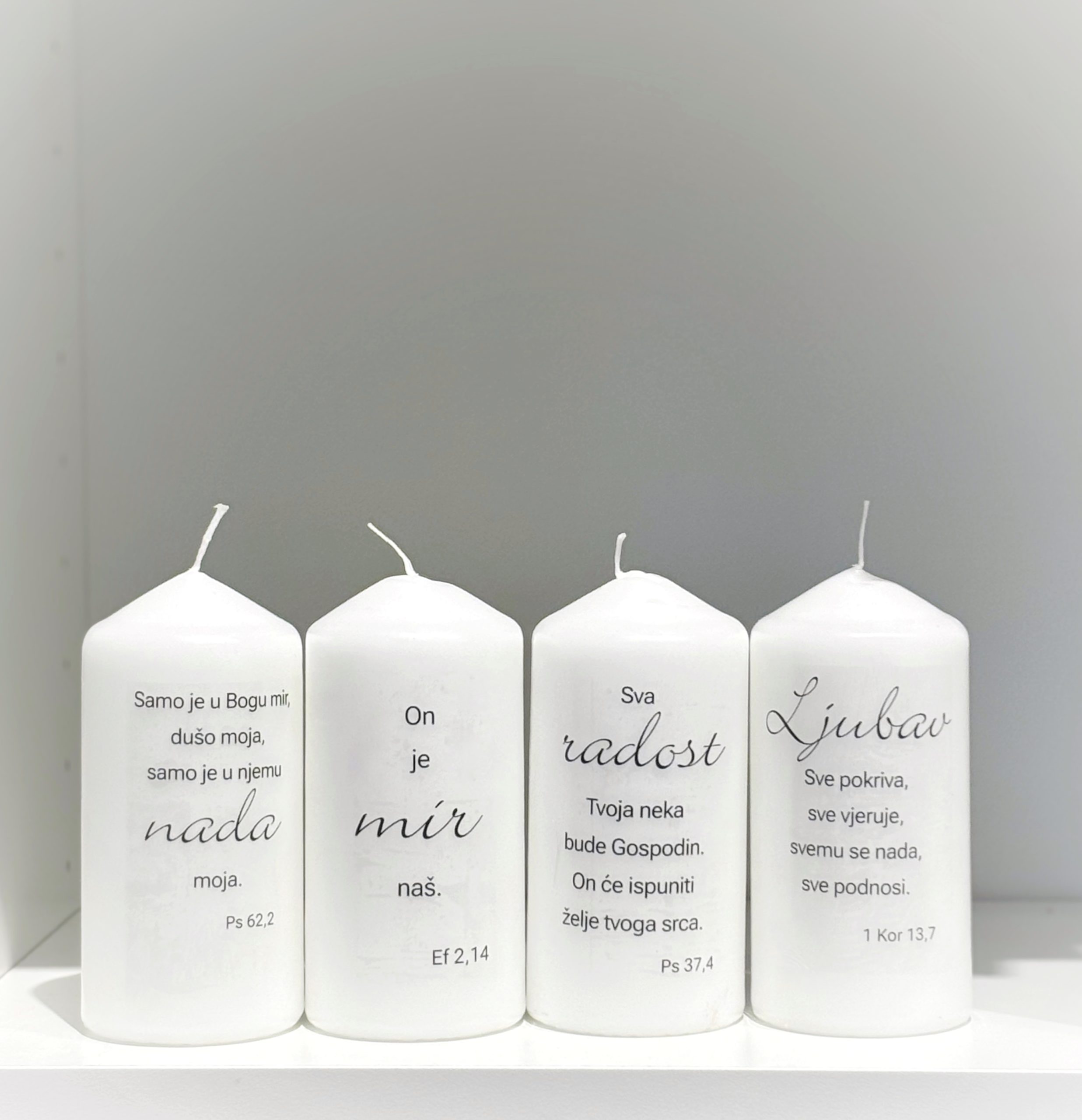 Adventske svijeće s bibilijskim stihovima